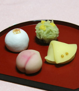 桃の節句の上生菓子【船屋秋月】