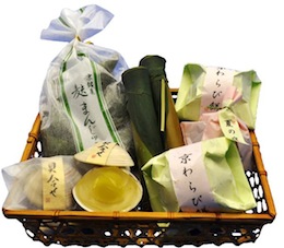 25夏-特選C(竹2 麩5入 貝2 蕨餅2 夏庭1)【甘春堂本店】