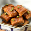 料亭のご馳走 二撰「鮑と松茸のぜいたく煮・鰻と山椒のぜいたく煮」【下鴨茶寮】